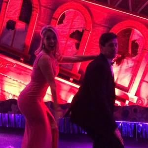 Meet your Posher, Elise